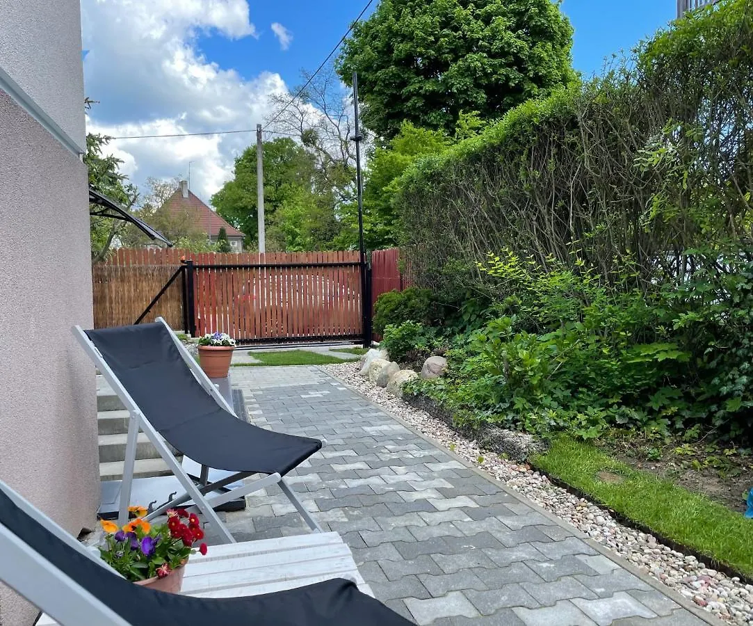 Apartament2 Tri-City Oliwa Ogrod, Prywatne Wejscie Gdansk 0*,  Poland